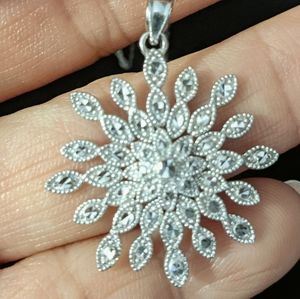 White gold snowflake necklace